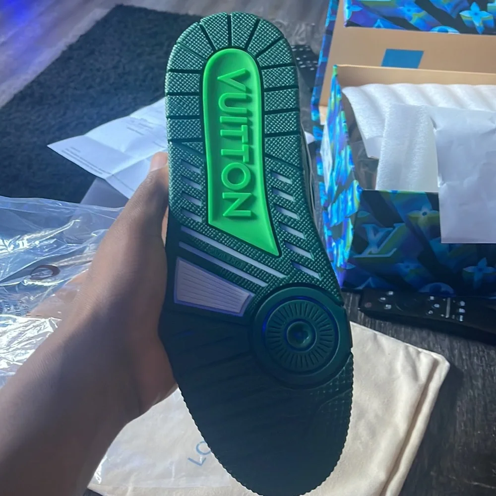 Brand new shoes Luis Vuitton - Picture 5 of 5